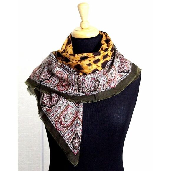 NEW GLENTEX JAPAN BROWN BEIGE RED ANIMAL PRINT PAISLEY POLYESTER WRAP SCARF - Picture 2 of 5